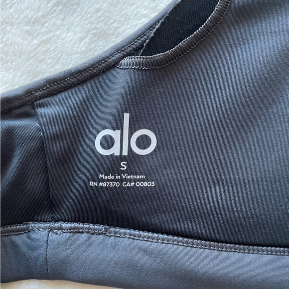 Alo Yoga Women’s Anthracite/Gray Airlift Intrigue Bra Size S - Picture 6 of 6